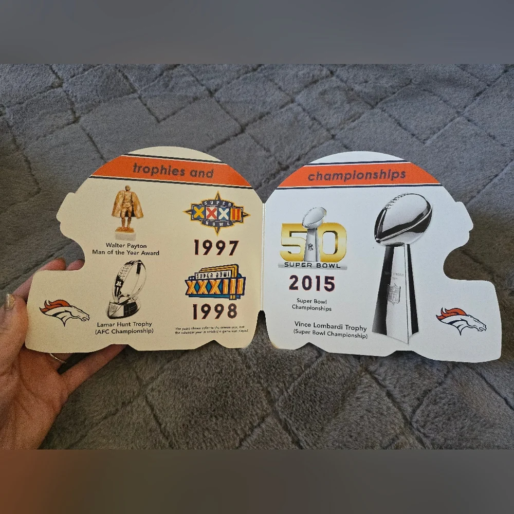 Broncos 101 Team Board Book - Picture 3 of 4